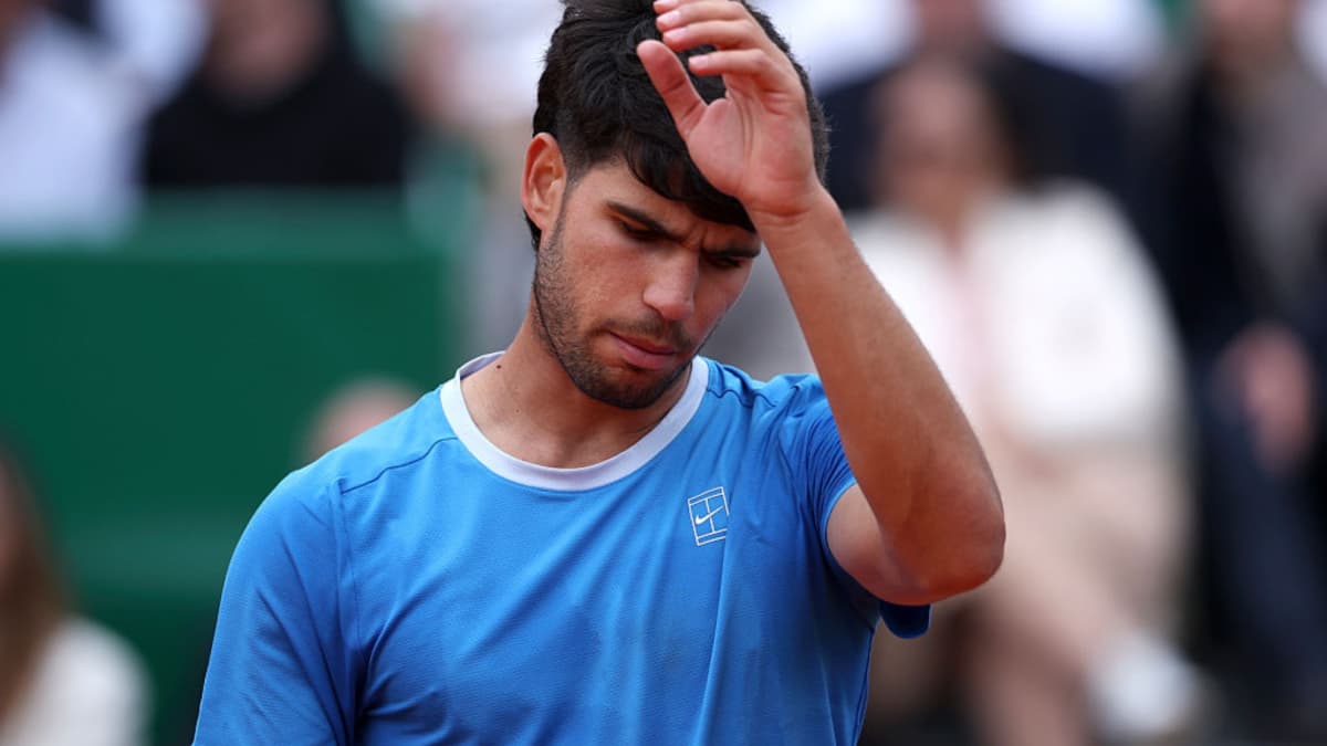 Alcaraz se borra del Godó