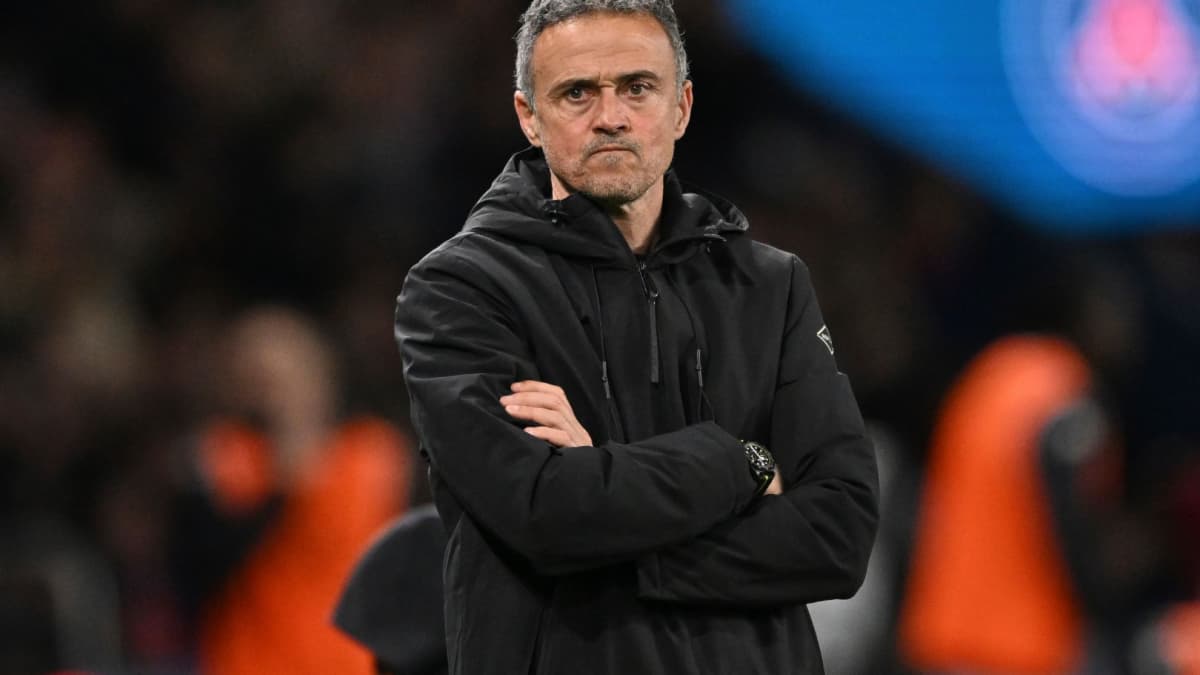 Luis Enrique, feliz con su nuevo 'invento' en plena necesidad: "Un Busquets"