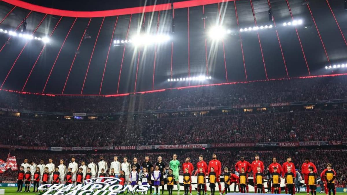 Minuto de silencio por Santamaría... y Mbappé se enfada con los que no lo respetan