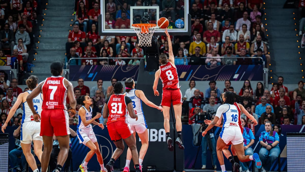 El Casademont Zaragoza ruge con fuerza