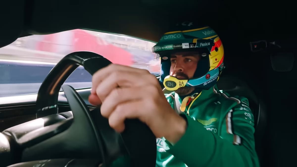 El factor Alonso, la baza secreta del Aston Martin Valhalla que no tiene ningĂșn otro superdeportivo