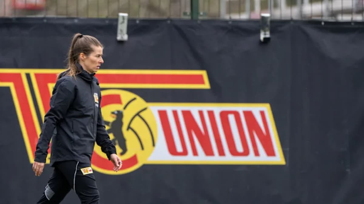 La primera entrenadora de las cinco grandes ligas: "Sé que hubo comentarios de odio"