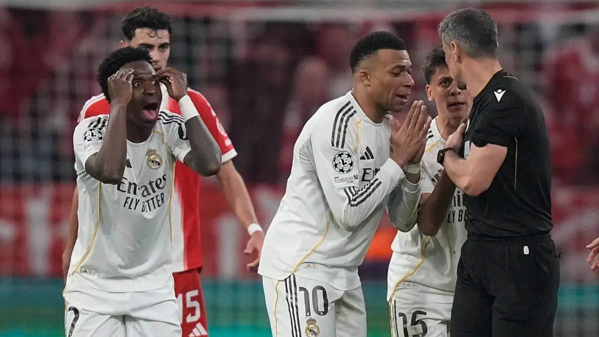 Durísimo Raúl Varela: "Ridículos e inmaduros"