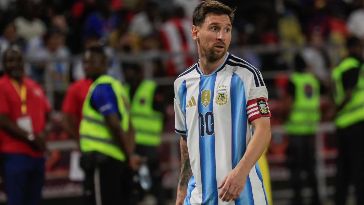 Messi manda construir tres viviendas para sus hijos en su exclusivo barrio de Castelldefels