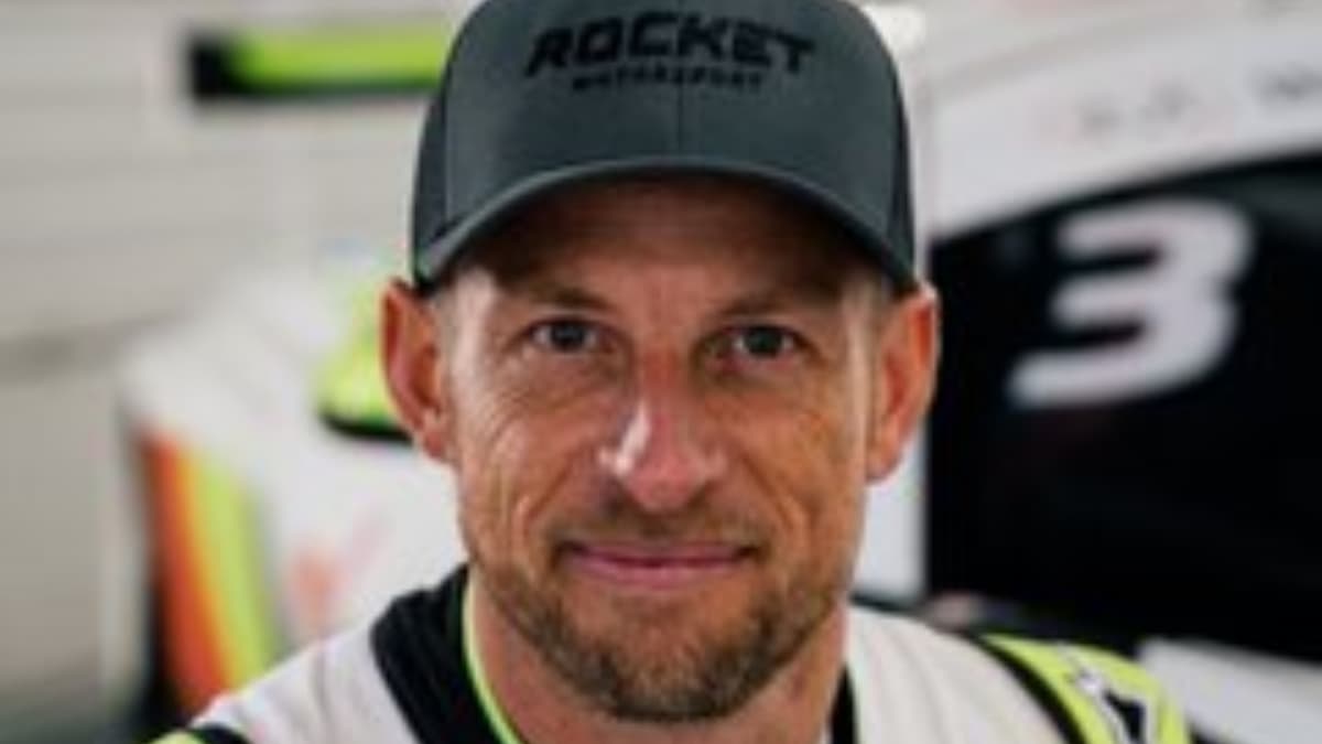 "No veo a Verstappen tomándose un año sabático, o sigue o lo deja"