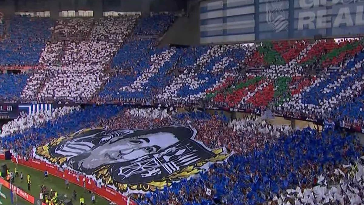 El himno de España, otra vez pitado