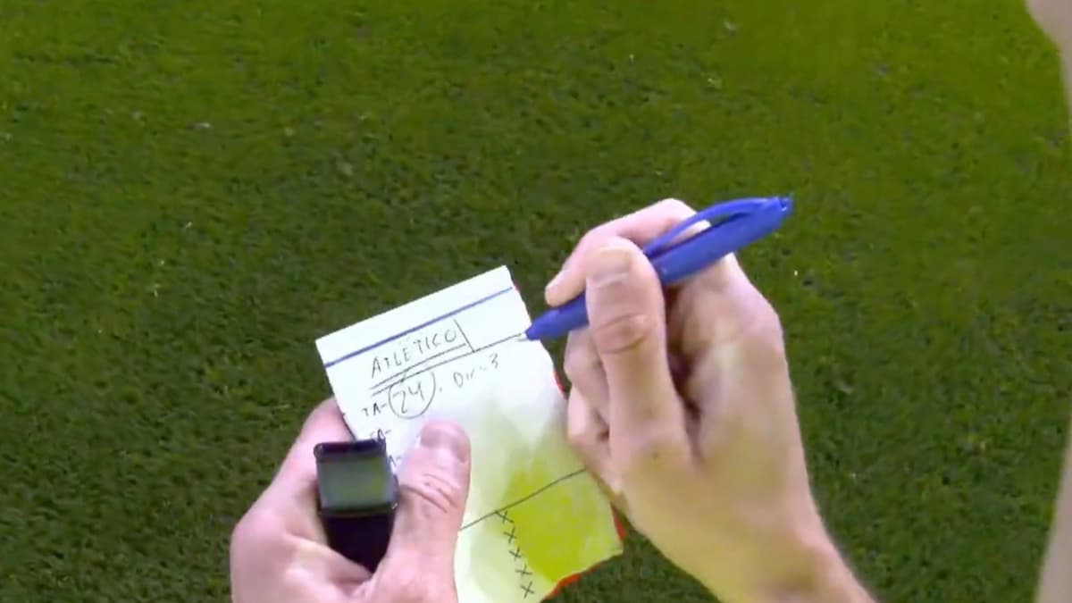 Lo nunca visto: la cámara de Alberola descubre sus notas