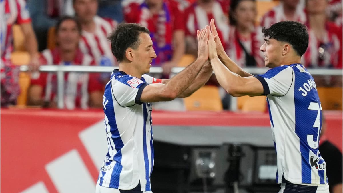 Jon se presenta al mundo