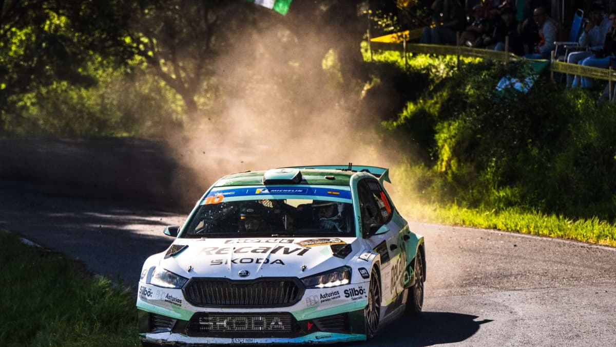 ‘Cohete’ sale por la puerta grande del Rally Sierra Morena: primer triunfo europeo y más líder del SuperCER