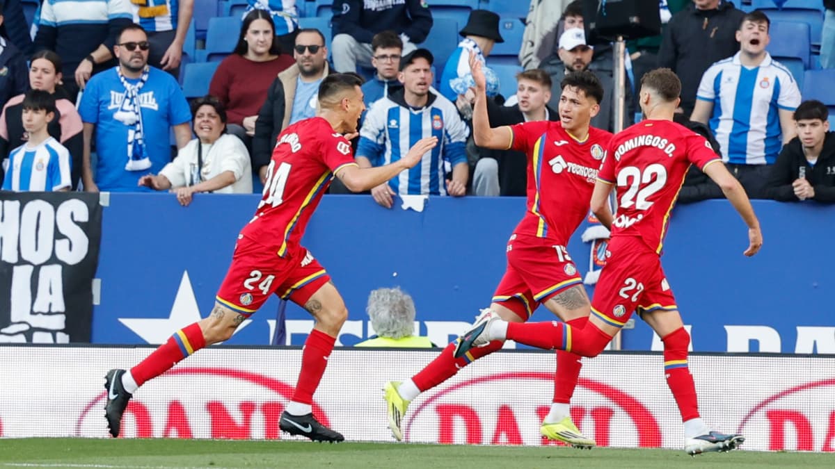 Confirmado el cierre parcial del RCDE Stadium por el lanzamiento de agua a BordalĂĄs