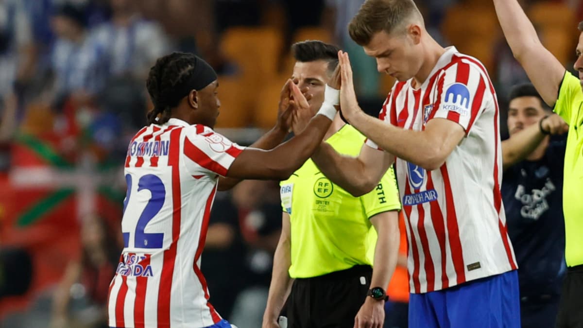 Lookman y Sorloth, lesionados