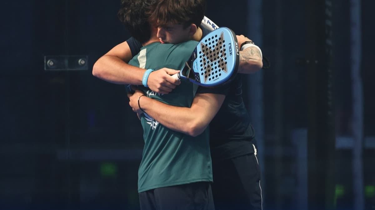 Tito Allemandi y Aimar Goñi repiten corona en la segunda prueba del RCC Pádel