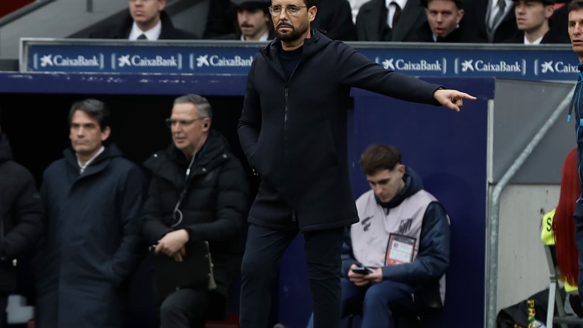 "No nos tratan bien, hemos ganado y estoy contento pero un poco indignado"