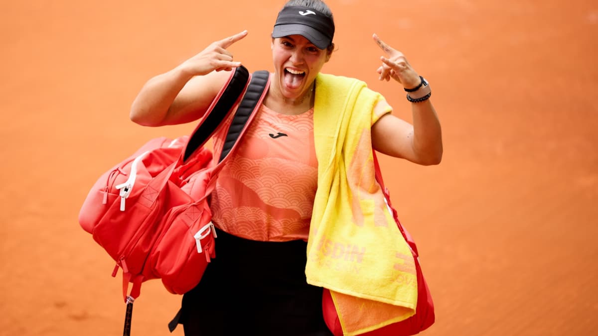 Jessica Bouzas se crece en casa y es la primera victoria española en el Mutua Madrid Open