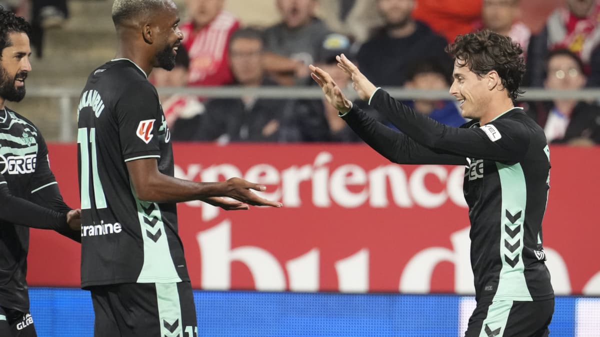 Del regreso de Isco a la necesaria aparición de Riquelme y Bakambu