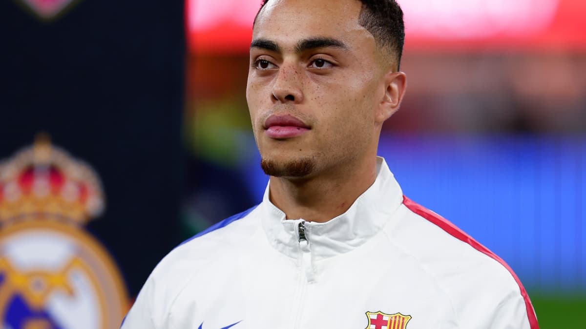 Sergiño Dest abre la puerta a un regreso al Barcelona: "Sería un sueño, encajaría bien"