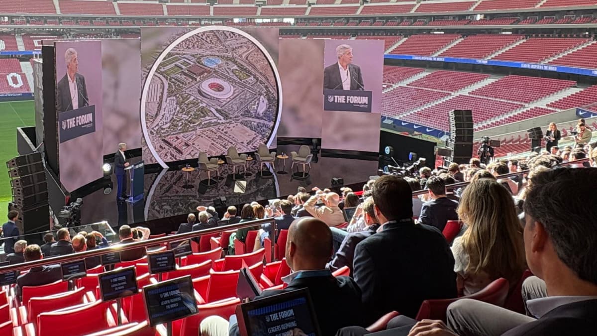 "El fĂștbol ya es mucho mĂĄs que 90 minutos y cada vez es mĂĄs una industria de entretenimiento"