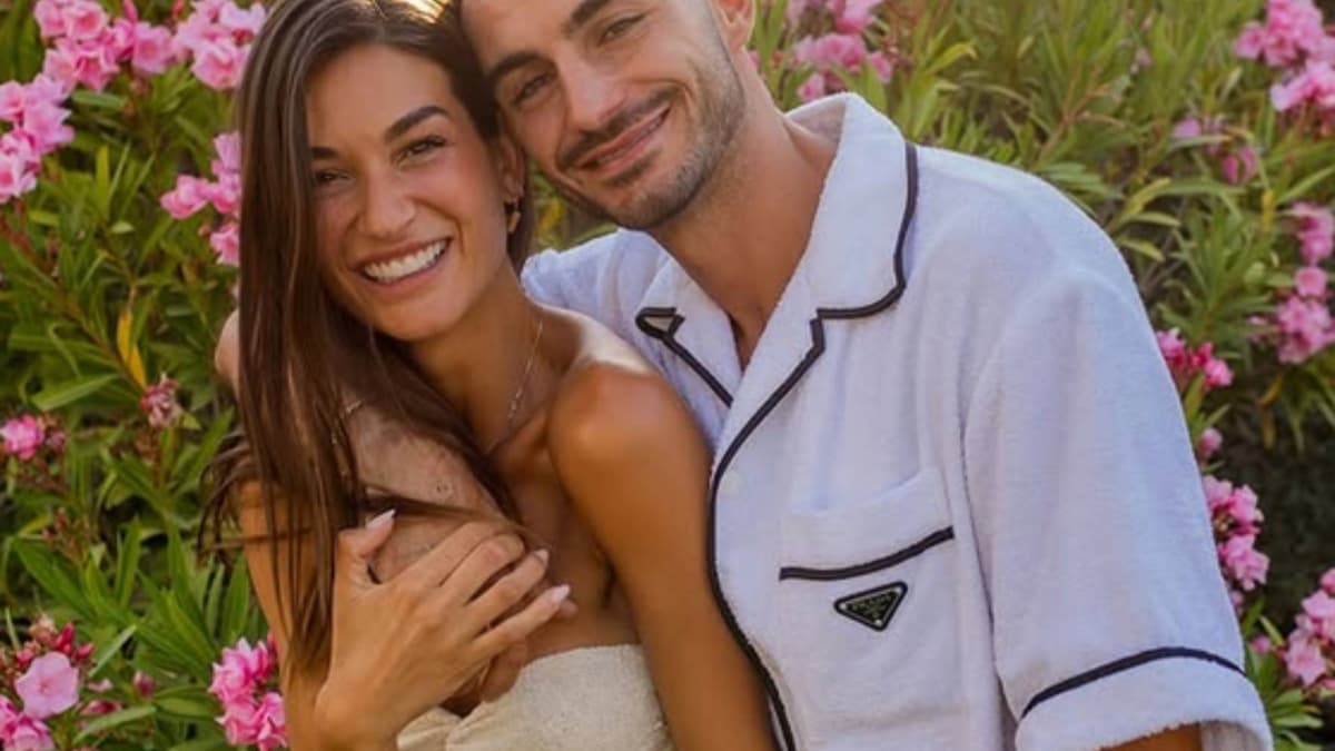 Estela Grande, la mujer de Juan Iglesias, denuncia insultos y acoso tras la polémica con Oyarzabal