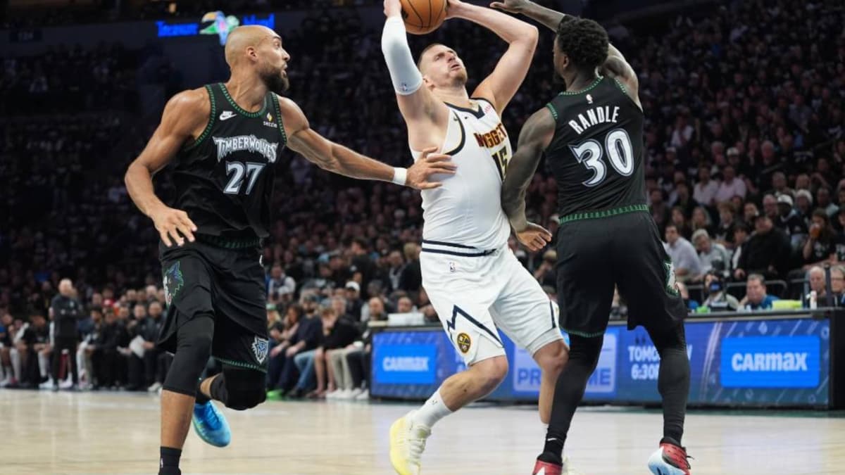 Los Nuggets vuelven a caer ante los Timberwolves en una mala noche de Jokic