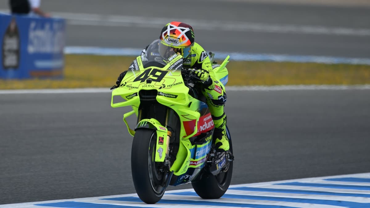 Di Giannantonio manda en el inicio de Jerez, con los Márquez y Ducati más arriba