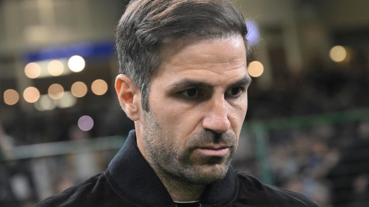 Cesc FĂ bregas no piensa en el Chelsea
