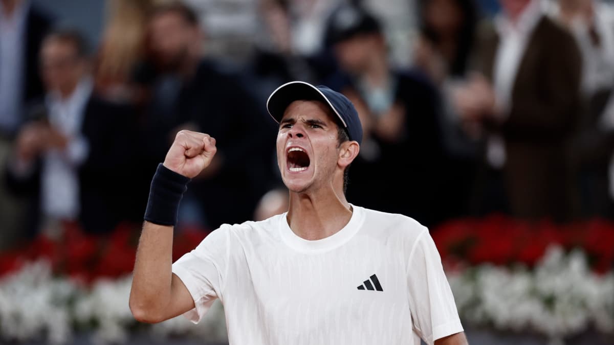 Jódar, mejor que el 'Big Three', Alcaraz y Sinner en sus primeros 25 partidos como profesional