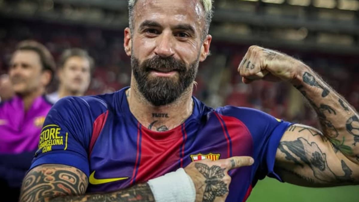 Marc Crosas se ríe del dilema del Espanyol contra el Barcelona: "Poético, Manolo (González)"