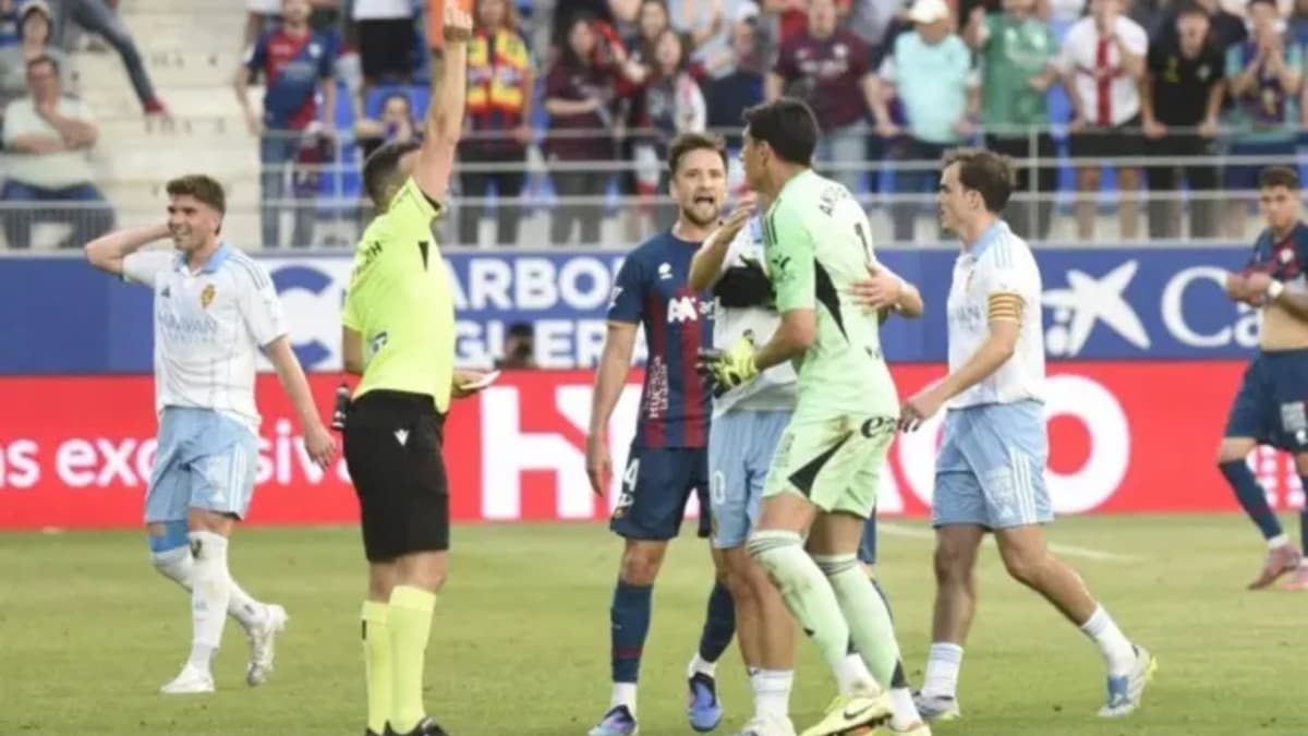"El puñetazo de Andrada puede ser el colofón de un Zaragoza que se va a Primera RFEF"