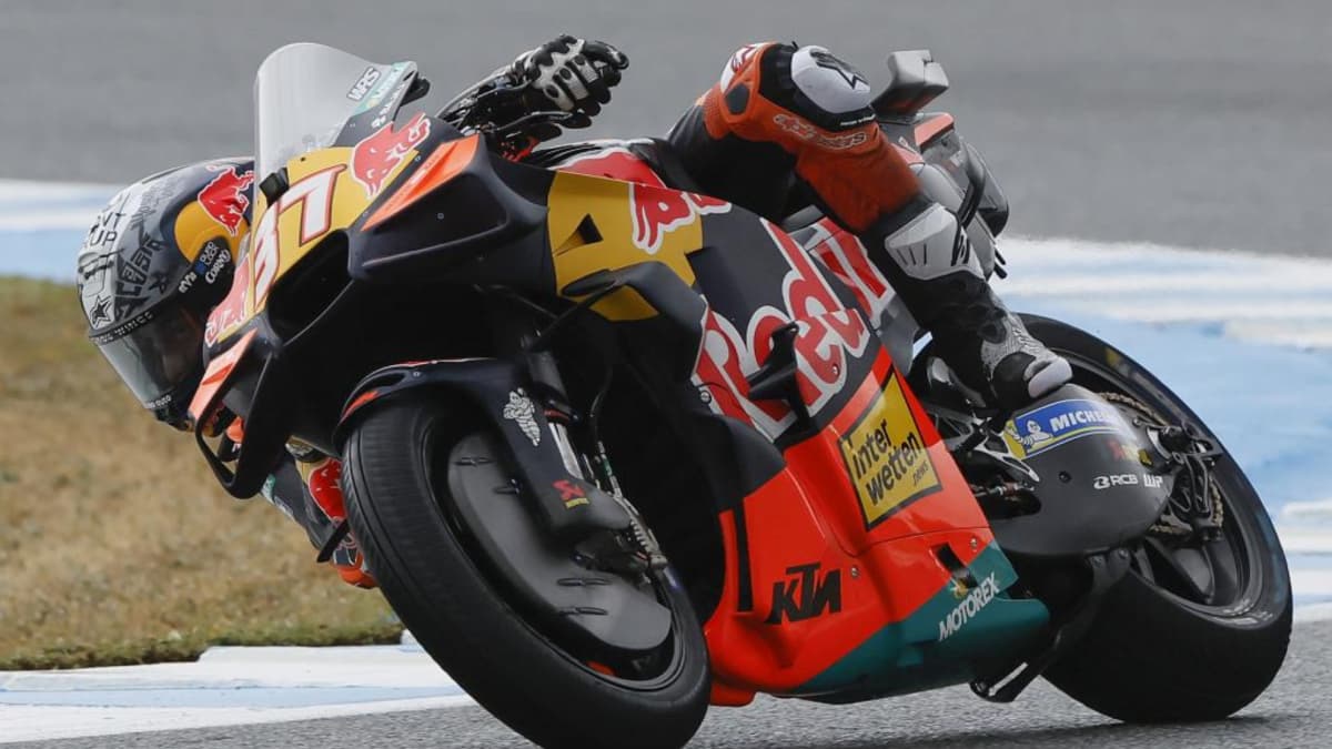 Acosta: "Algún problema tiene que tener Marc Márquez"