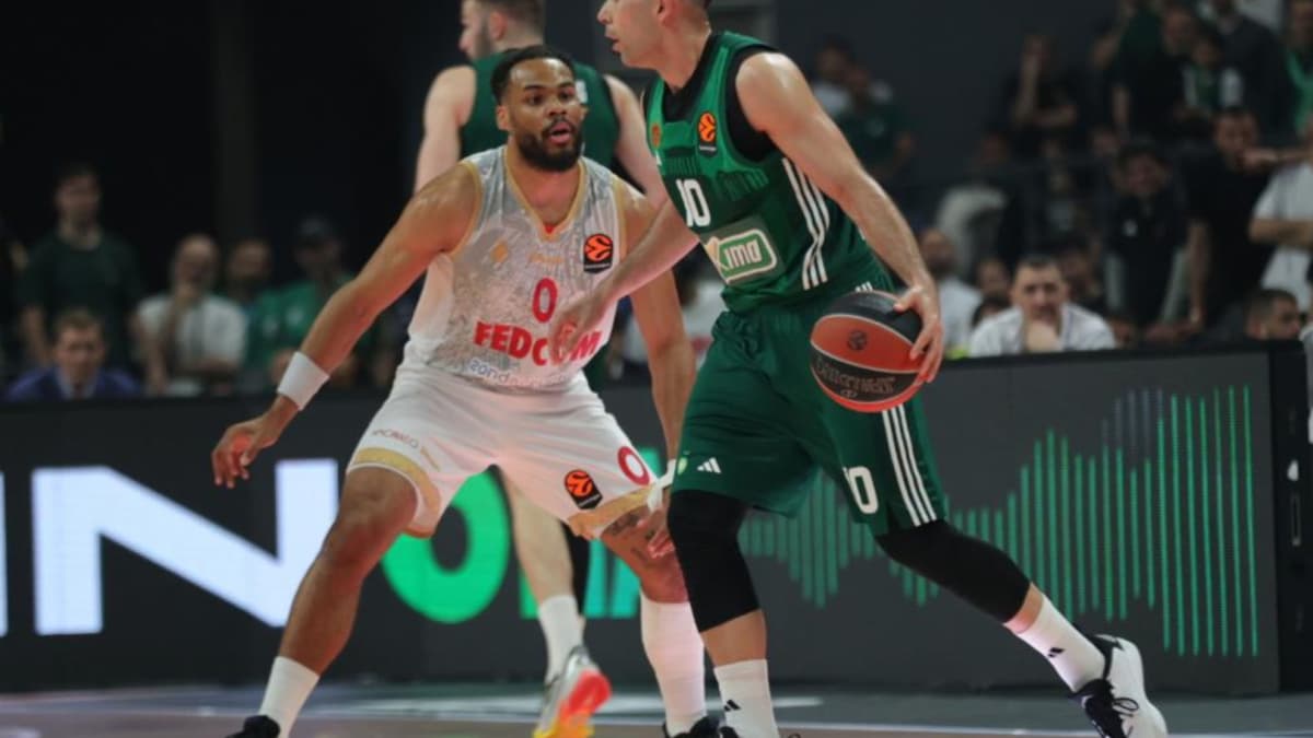 Palo para el Panathinaikos: Sloukas, baja para toda la serie contra el Valencia