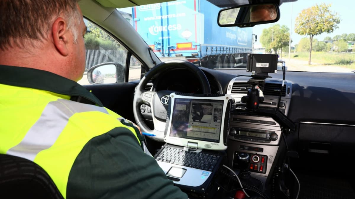 Se confirman los temores de la DGT: el dato que más preocupa a Tráfico tras poner 78.000 multas en una semana