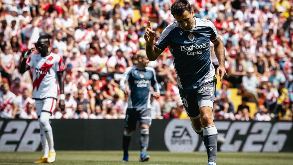 La Real dice adiós a Macron y vestirá Joma hasta 2031