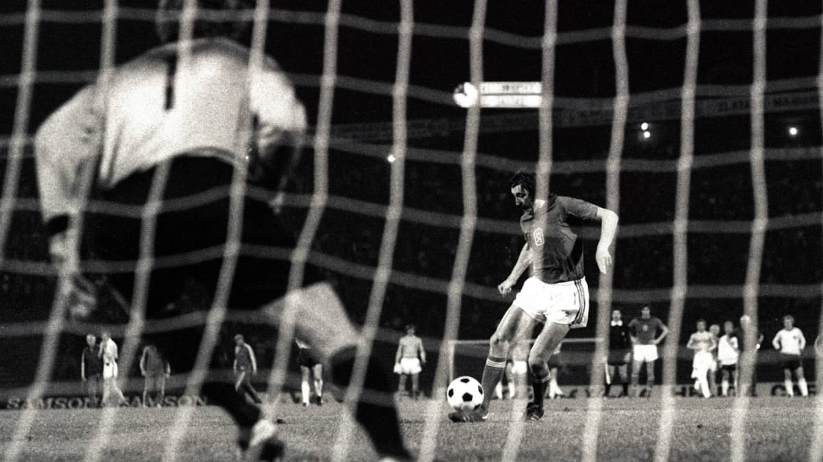 Panenka indulta a Brahim y aconseja al Madrid que "Vinicius no tire mĂĄs penaltis"