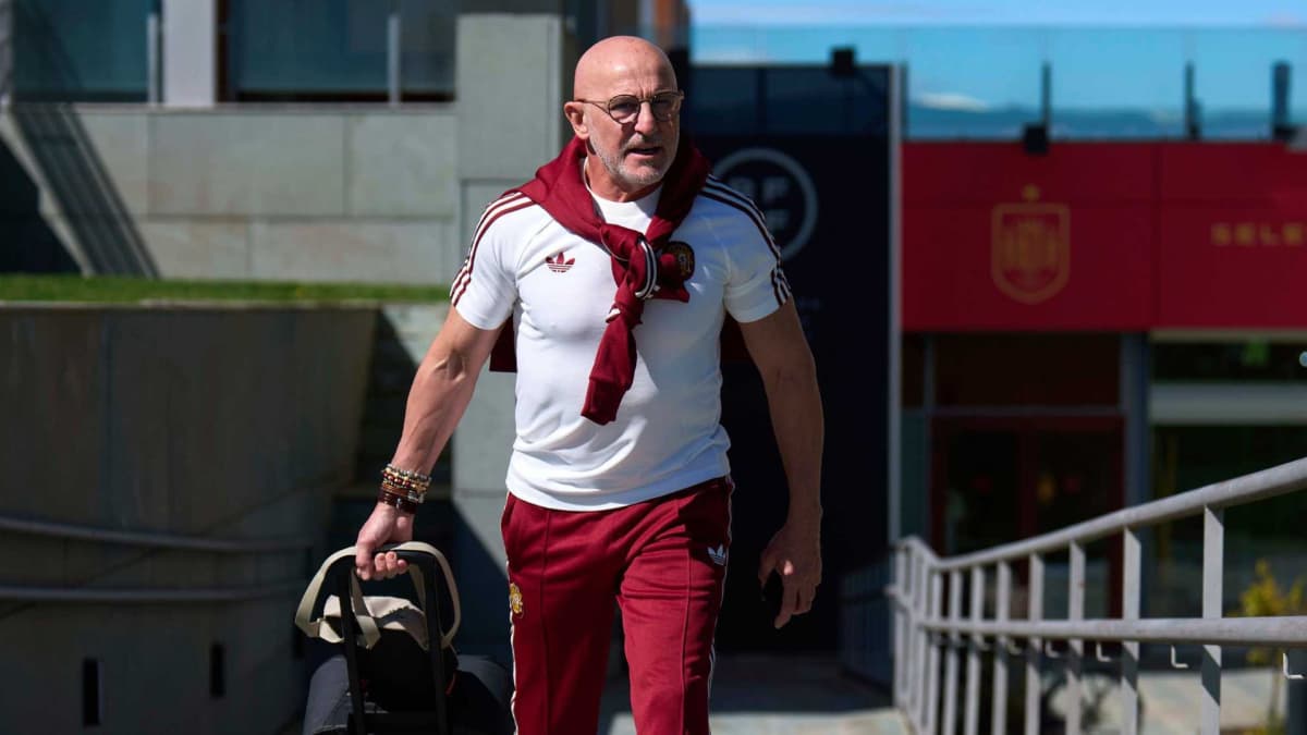 De la Fuente no lo esconde: "Hay futbolistas que tendrán que esperar y cobrarán importancia en las rondas finales"