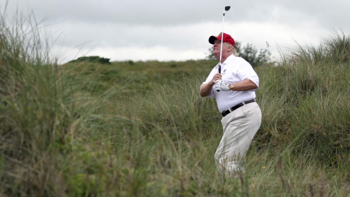 Trump espera que el PGA readmita a los jugadores del LIV: "Quiero ver jugar al gran Rahm contra Scottie"