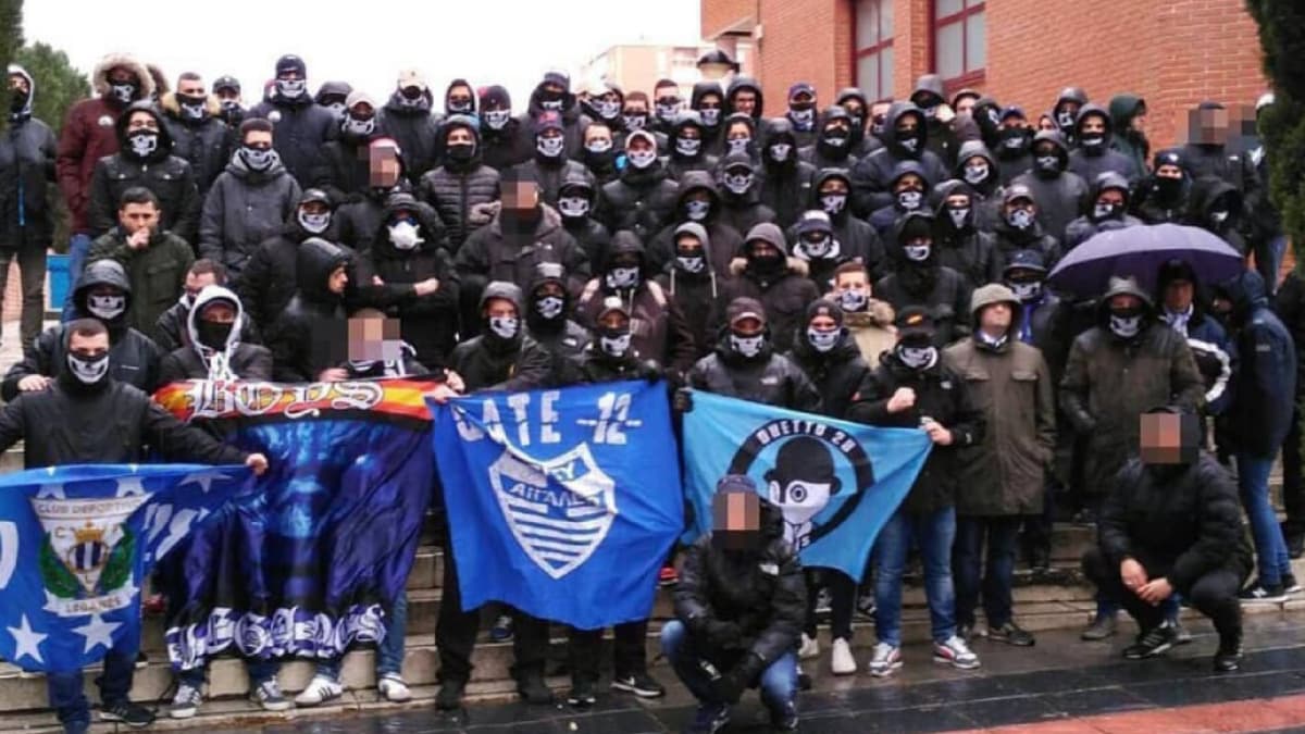 La PolicĂa Nacional intercepta a ultras del LeganĂ©s en Riazor