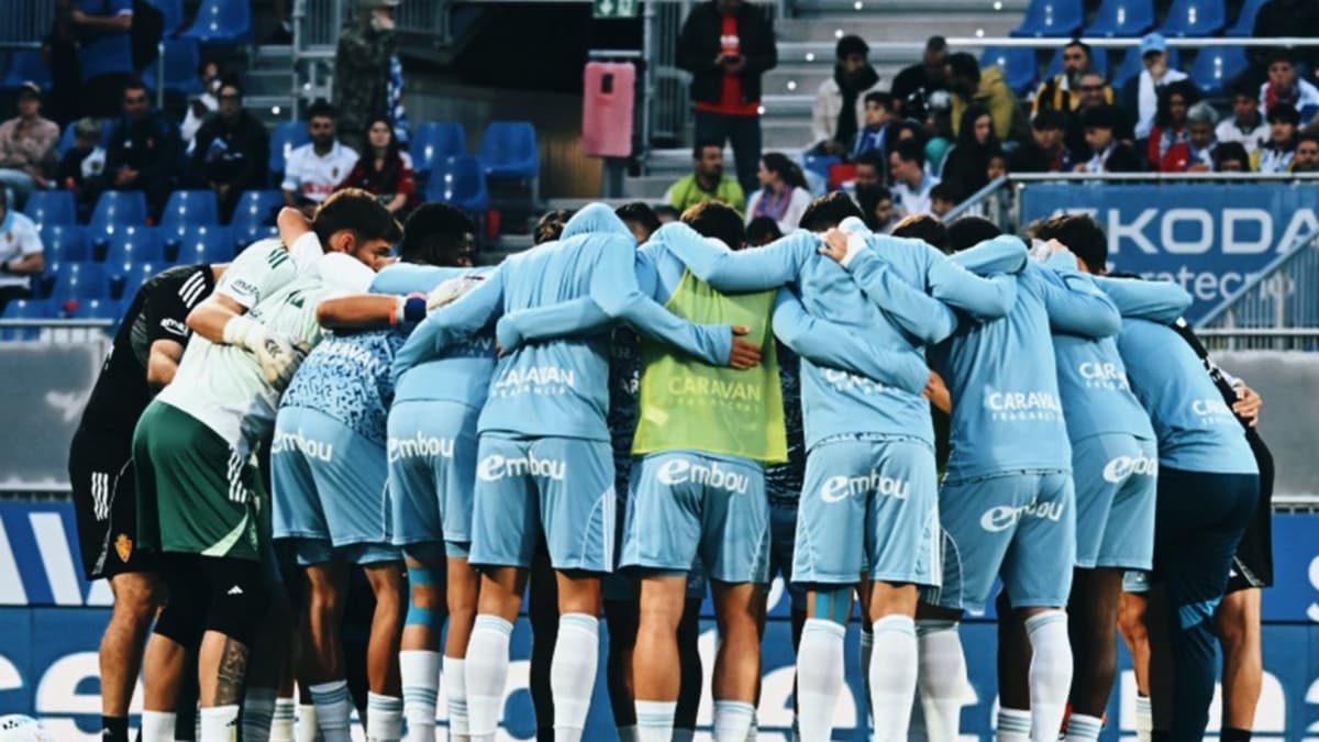 "El Zaragoza, un muerto en el campo y en los despachos"