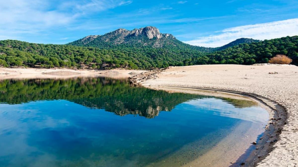 Uno de los lugares más visitados en verano se prepara para abrir: a menos de una hora de Madrid