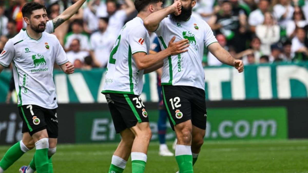 Ponga un 'Búfalo' en su vida: pisa el verde, marca y el líder remonta