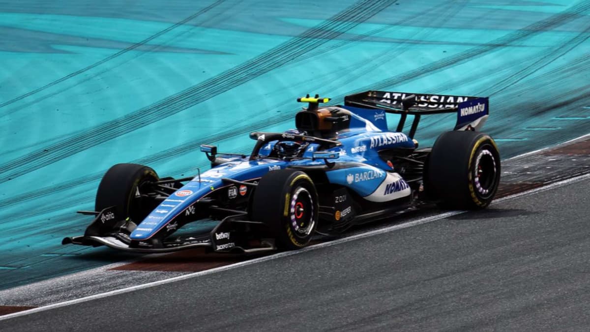 Williams sí avanza y Sainz ya va a por los Alpine