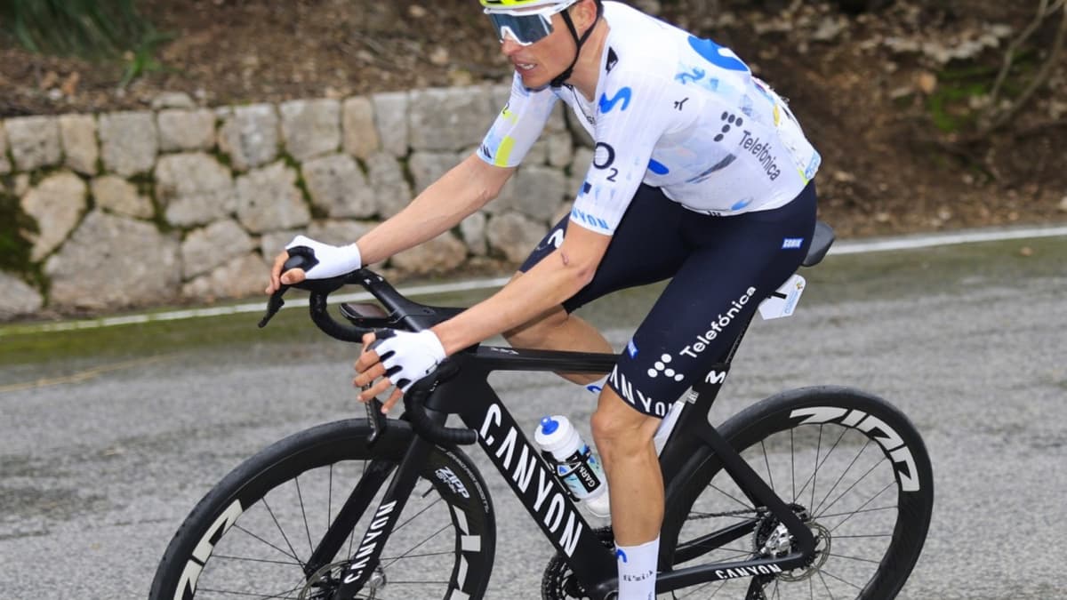 Mas estrena el Giro con un Movistar hecho para pelear en todos los terrenos