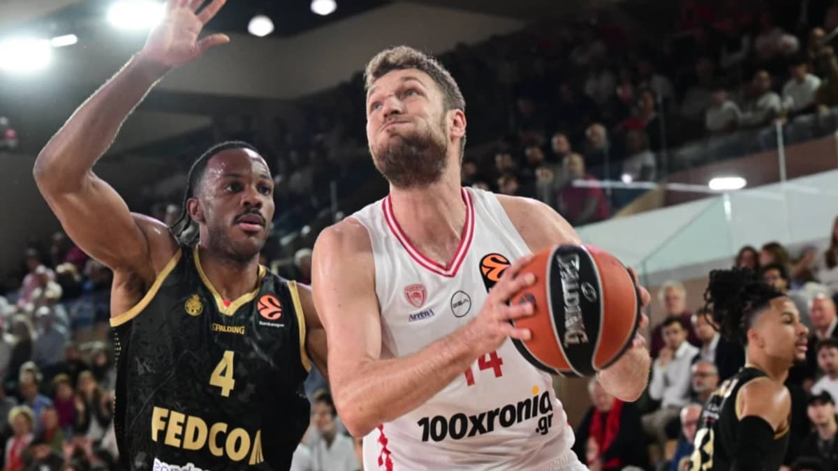 Olympiacos, primer clasificado a la Final Four tras barrer al Mónaco