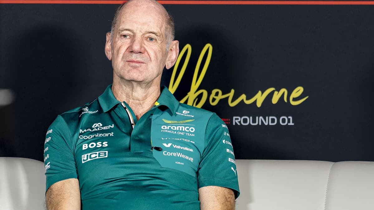 Los rumores sobre la hospitalización de Newey: "Adrian está trabajando en la fábrica"