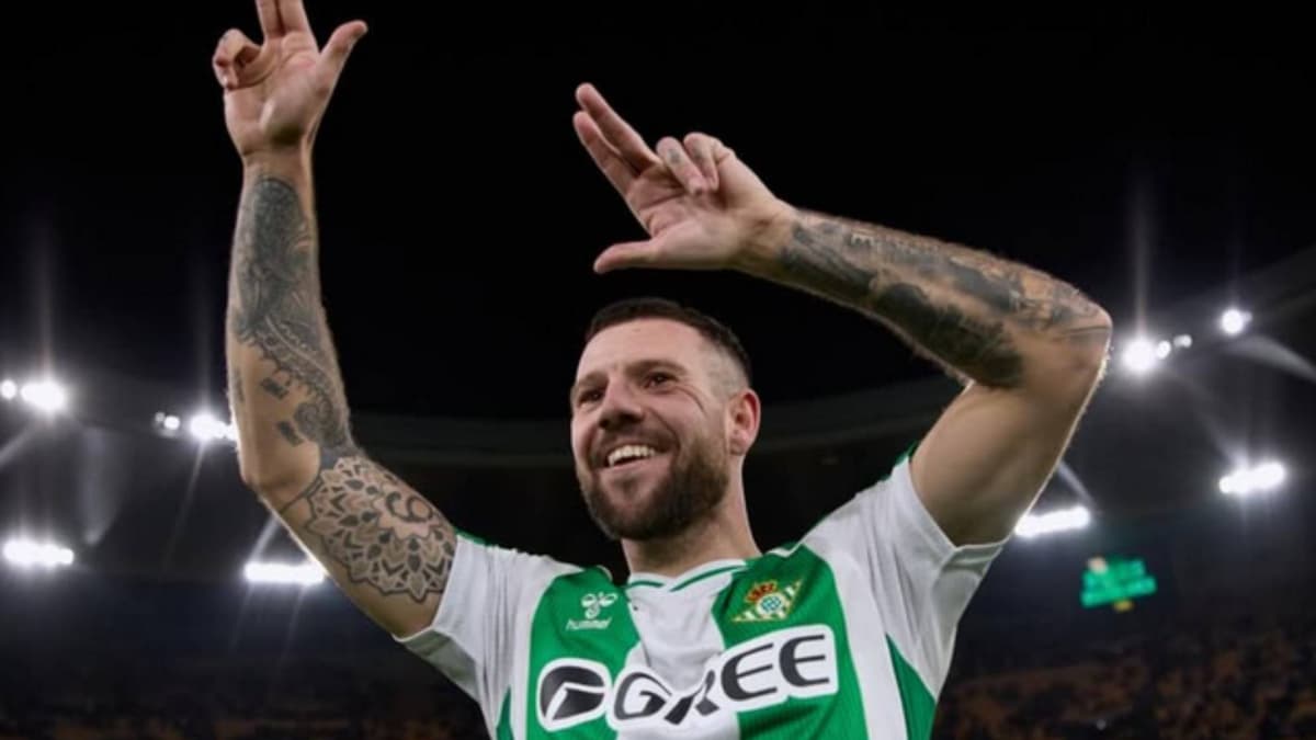 Aitor Ruibal, un futbolista que habla de polĂtica: "Tengo claro que no quiero a la ultraderecha"