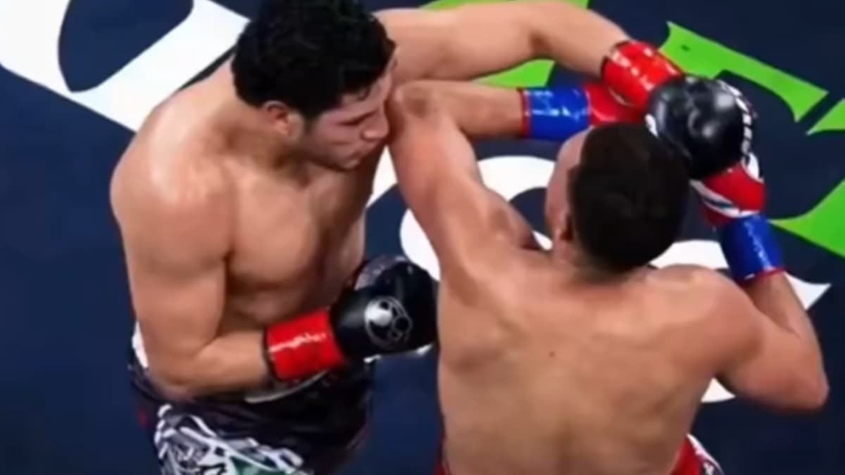 Benavidez se defiende por el codazo a Ramírez mientras Roy Jones lo coloca en el 'combate de la década'