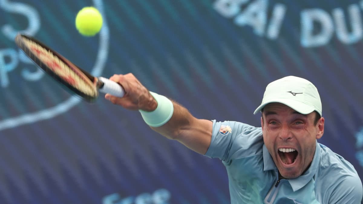 Bautista y Llamas firman las primeras victorias españolas en esta edición del Masters 1000 romano