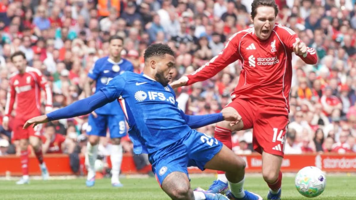 El Chelsea se deja dos puntos clave en Anfield y se aleja de la sexta plaza