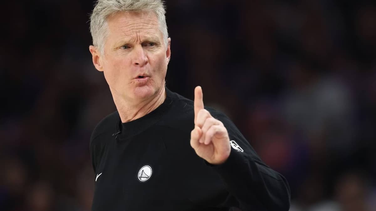 Steve Kerr seguirå en los Warriors dos años mås