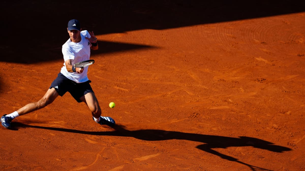 Rafa JĂłdar, de la previa del Open de Australia a luchar por entrar en las ATP Finals de TurĂn