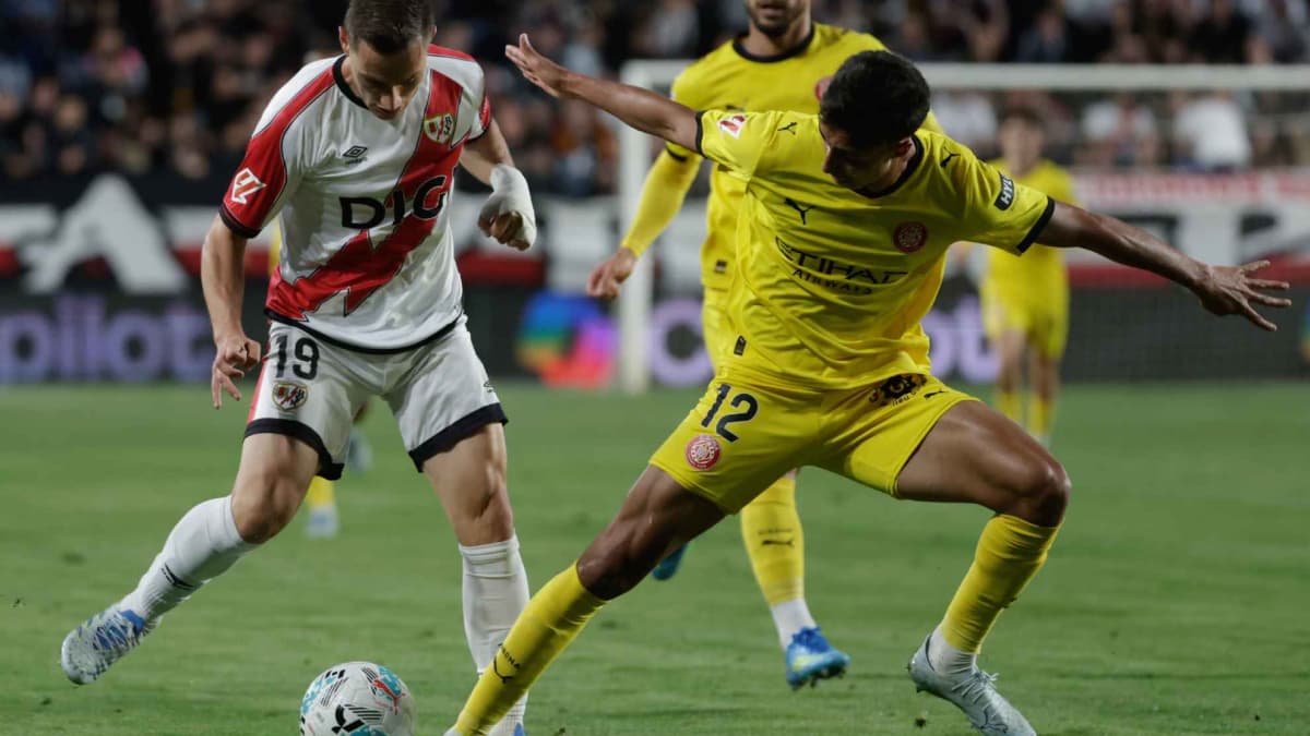 Stuani se mantiene ahí... y desciende al Oviedo